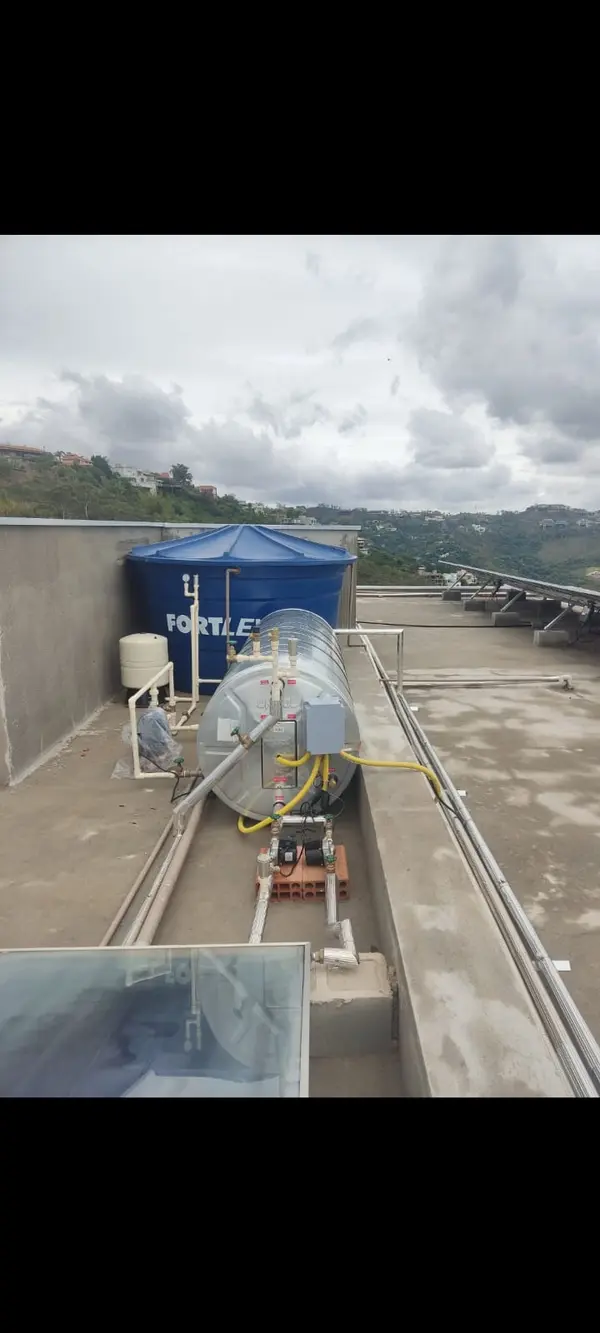 Instalação de aquecimento solar realizada pela Sollar das Gerais