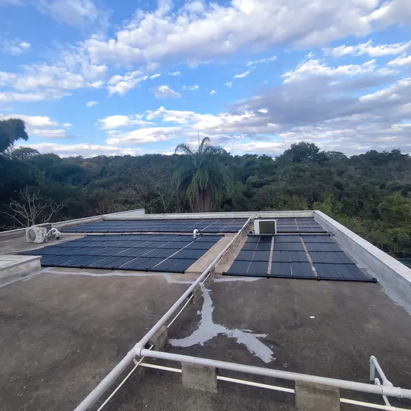 Instalação de aquecimento solar realizada pela Sollar das Gerais